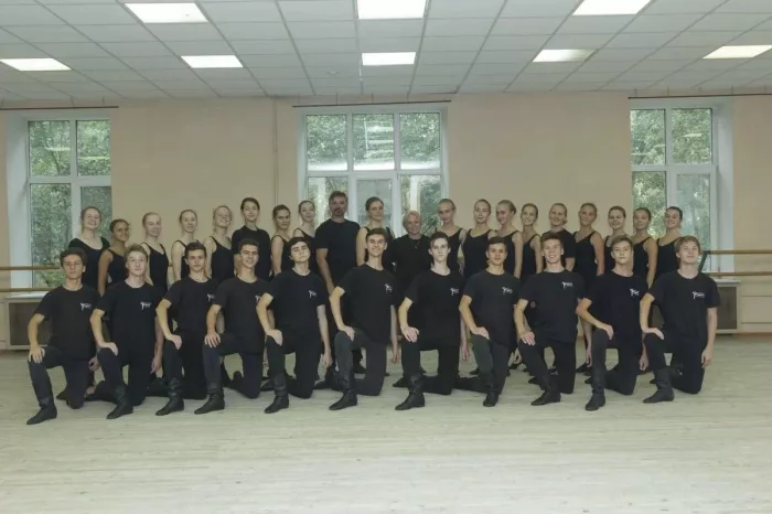 Хореографический ансамбль "Солнечная радуга"