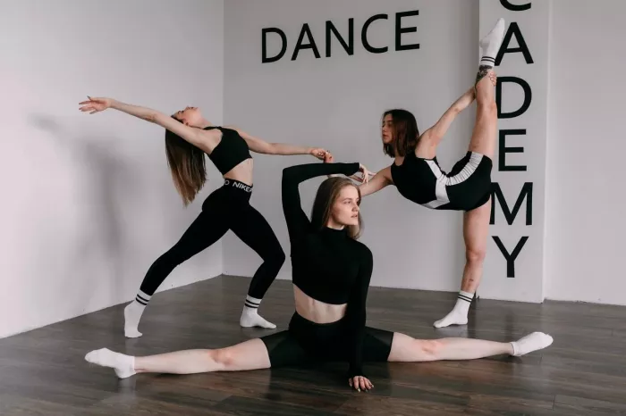 Школа танцев "Dance Academy"