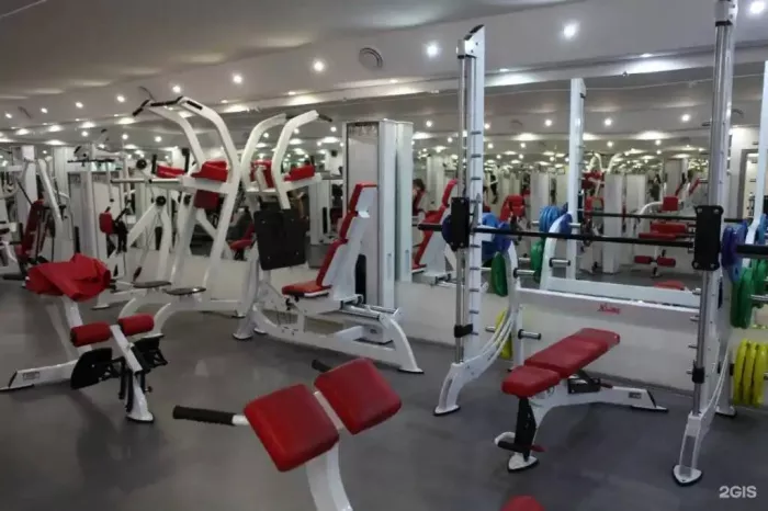 Фитнес клуб "Atletic"