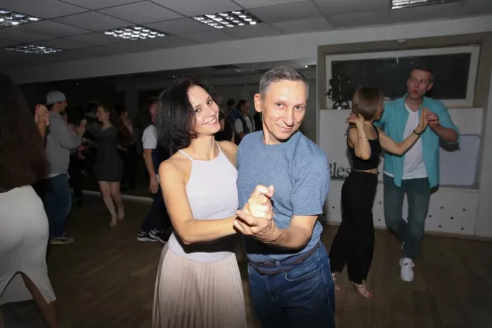 Школа танцев "EL CUBA"