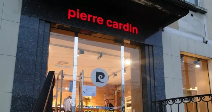 Салон мужских костюмов и аксессуаров "Pierre Cardin"
