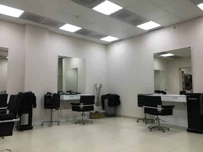 Салон красоты "Redken luxe"