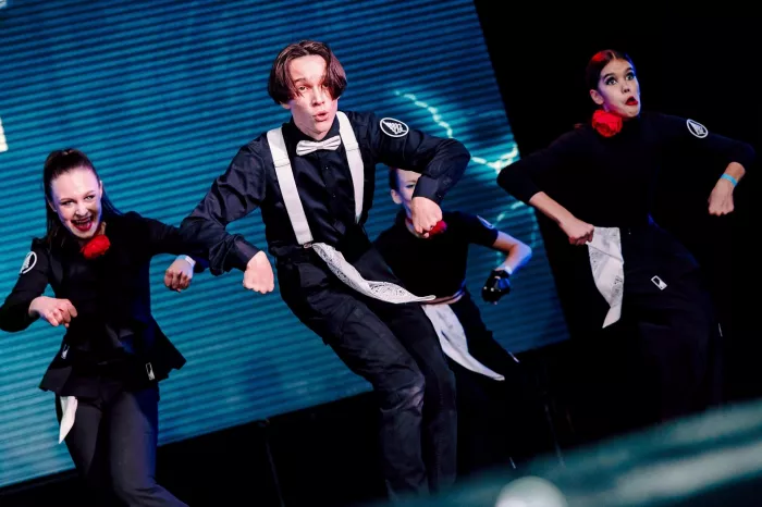 Школа танцев "E-dance studio" на Вильгельма де Геннина