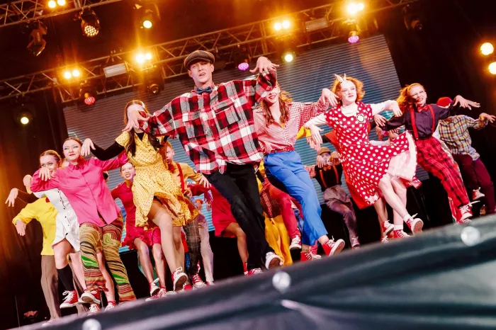Школа танцев "E-dance studio" на Вильгельма де Геннина