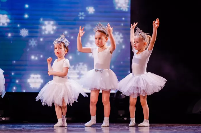 Школа танцев "M & dance" на Краснолесье