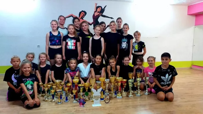 Студия экспериментальной хореографии "Азалия" на Колхозный