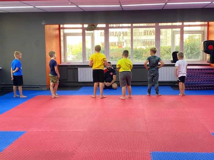 Школа танцев "Talento" на Родонитовой