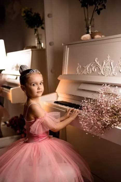 Детская школа балета "Lil Ballerine" на Ленина