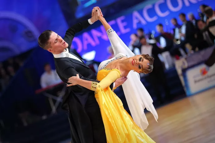 Спортивная школа «АкадемСпорт» на Чемпионов