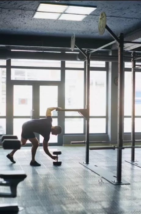 ​Фитнес-клуб "Heavy metal fitness".