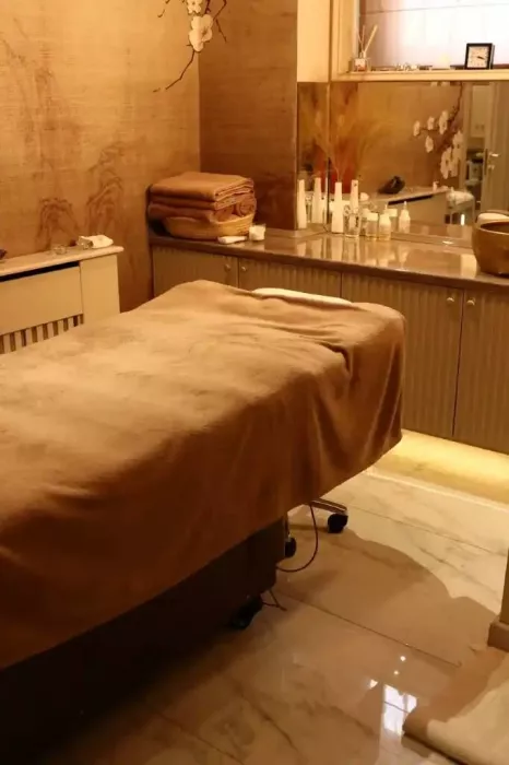 Салон красоты "Bees salon"