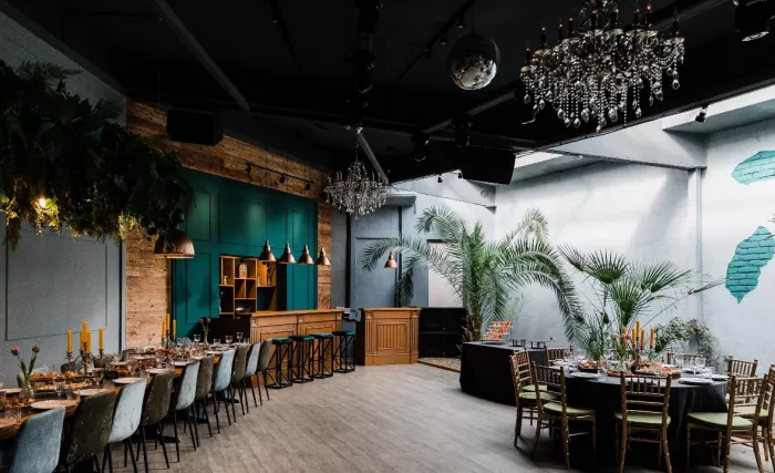 Пространство для свадеб "Loft Avrora Garden"