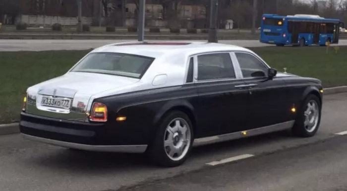 АРЕНДА АВТОМОБИЛЕЙ НА СВАДЬБУ