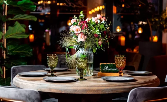 ​Ресторан "Мёд kitchen&bar ".