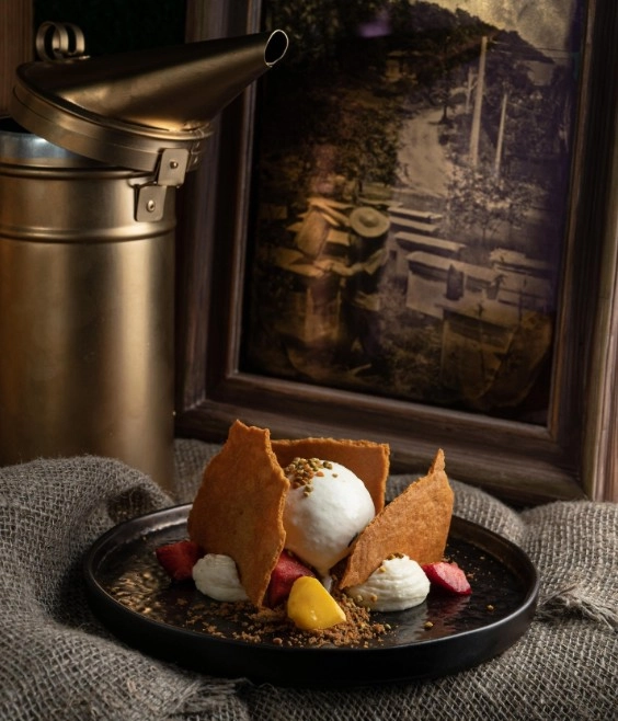 ​Ресторан "Мёд kitchen&bar ".