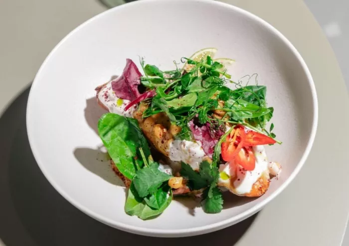 ​Кафе "Raw to go kitchen ".