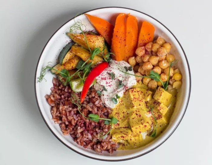 ​Кафе "Raw to go kitchen ".