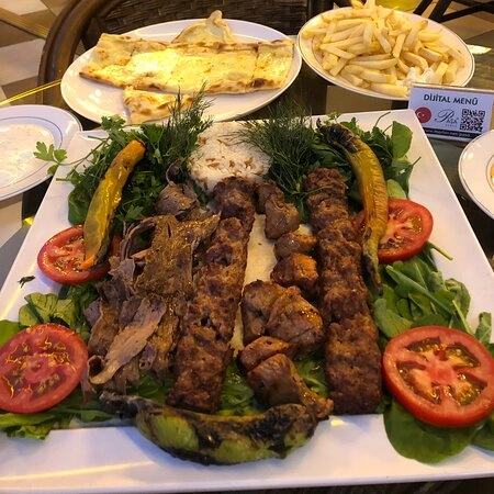 ​Быстрое питание "Kemer Kebab ".