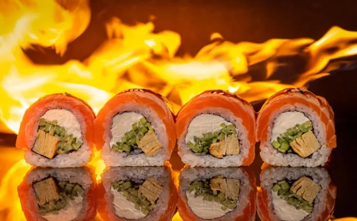 Служба доставки "Sushiлка ".