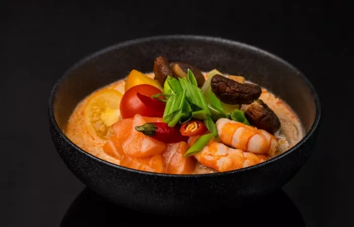 Служба доставки "Sushiлка ".