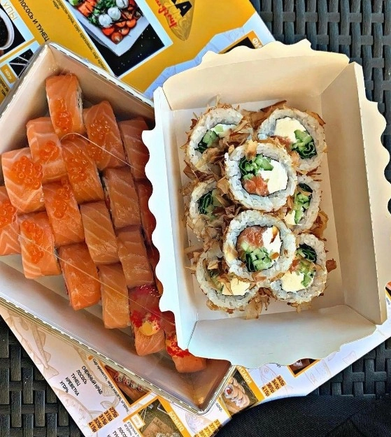 Служба доставки "Sushiлка ".