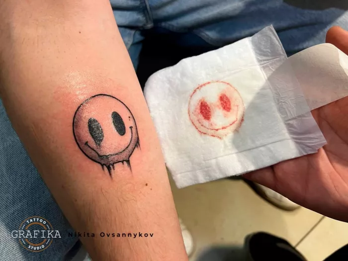 Татуировки и пирсинг "TATTOO GRAFIKA".