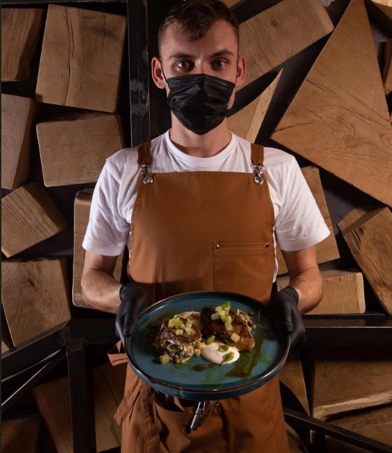 Гастрокомплекс "Мясной дом ".
