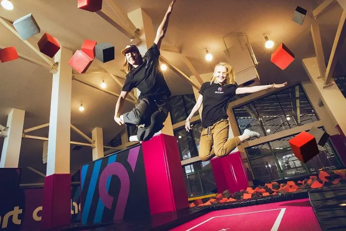 ​Батутный центр "Art of flight ".