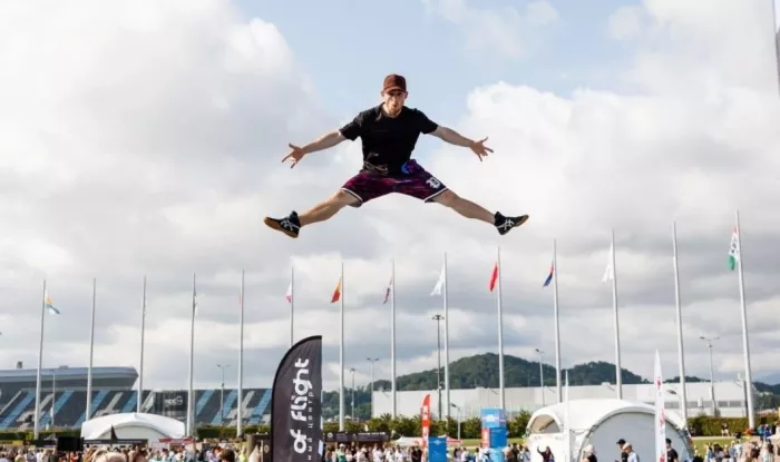 ​Батутный центр "Art of flight ".
