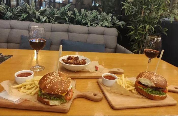 Ресторан-бар «Olster Irish pub»
