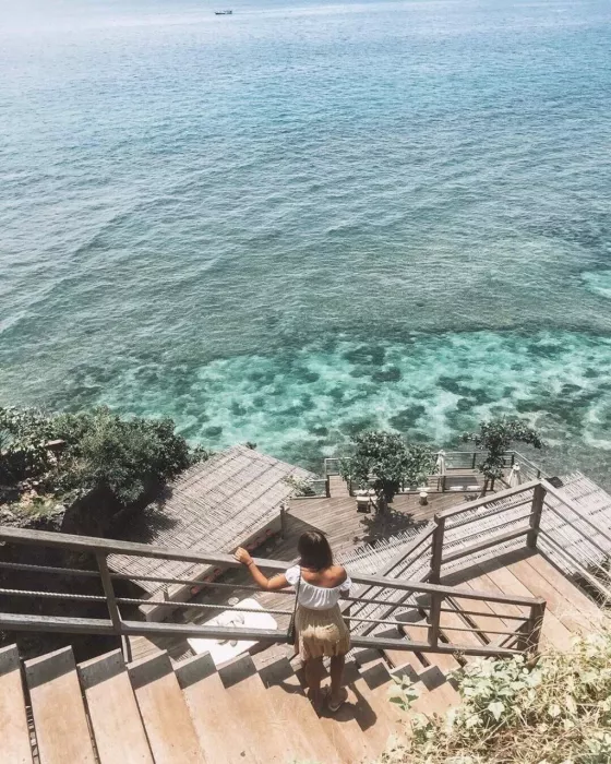Пляжный Клуб «Ulu Cliffhouse»