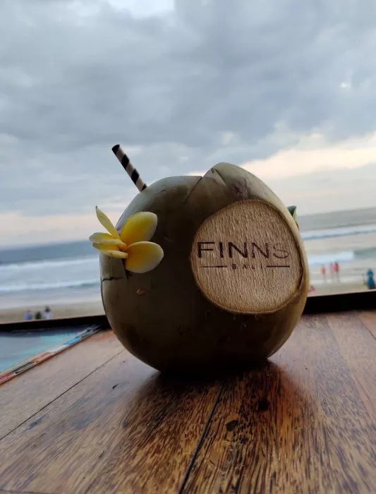 Пляжный Клуб «Finns»