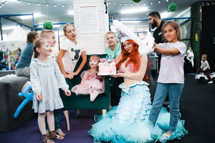 Город Детей Pro White на Архитектора Петина