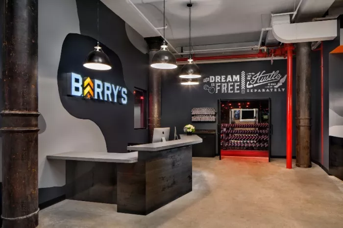 Тренажёрный зал "Barry's Dubai DIFC"