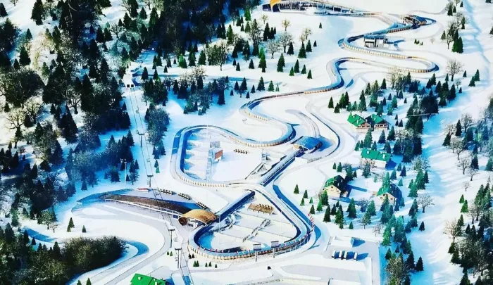 Санно-бобслейная трасса SankiClub на Красной Поляне