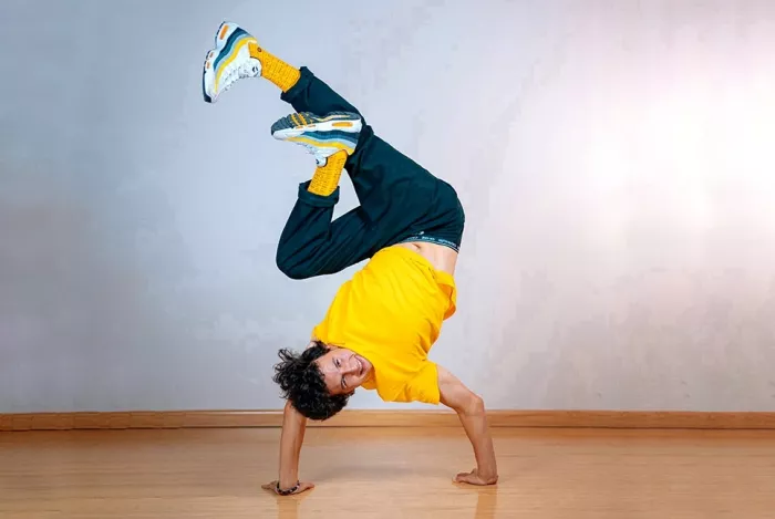Танцевальная студия «James & Alex Dance Studios»