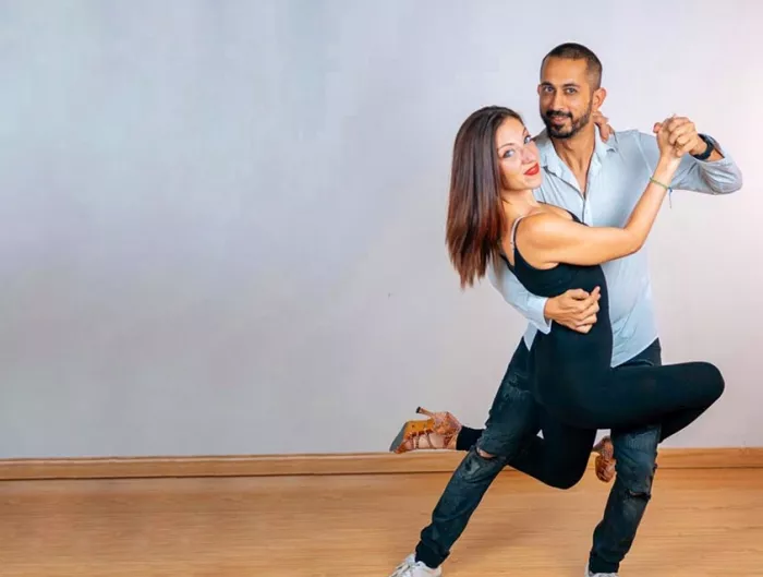 Танцевальная студия «James & Alex Dance Studios»