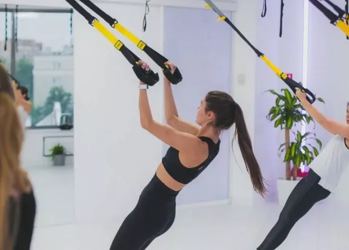 Акробатика «TOPSTRETCHING Downtown»