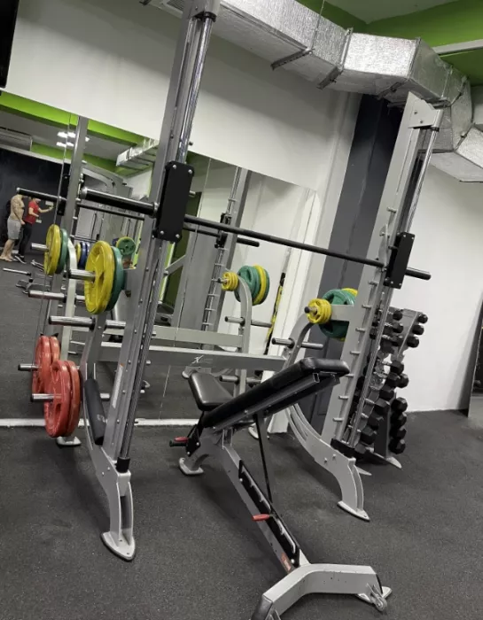 Фитнес-клуб "UGYM"