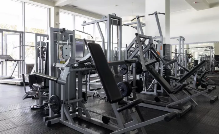 ​Фитнес-клуб "Gym ideal"