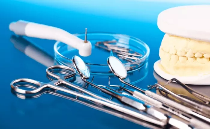 Стоматологическая клиника "DENT Aligners"