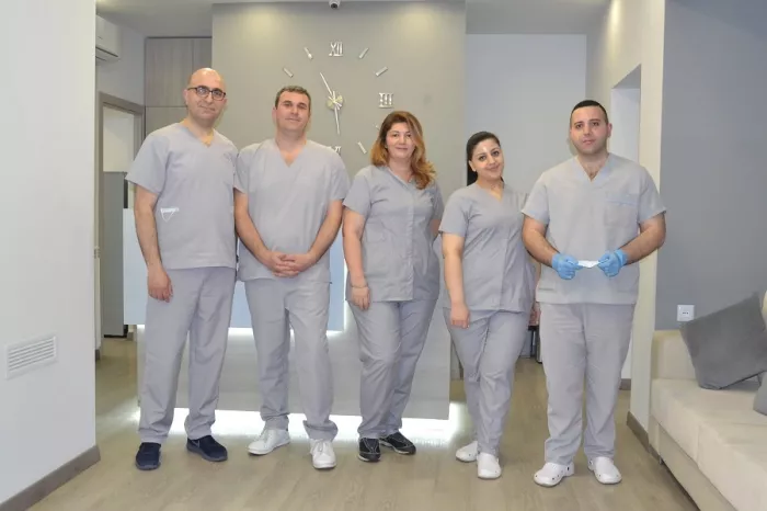 Стоматологическая клиника "Yerevan Dental Clinic"