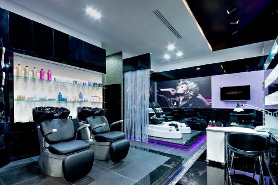 Салон красоты "Curl & Sparkle Beauty Salon"