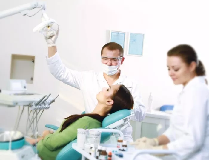 Стоматология «Versailles Dental Clinic»