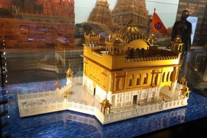 Религиозная достопримечательность "Guru Nanak Darbar Sikh Temple"