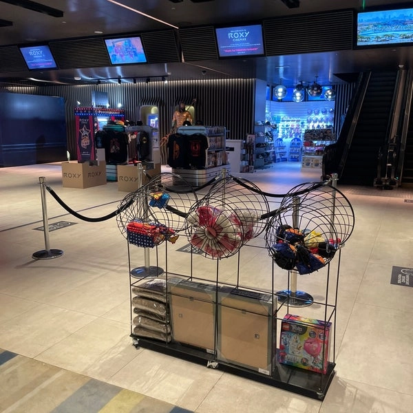 Кинотеатр "Roxy Cinemas City Walk "