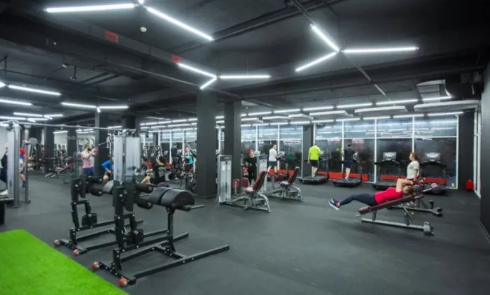 Фитнес клуб "Unlimited Fitness"