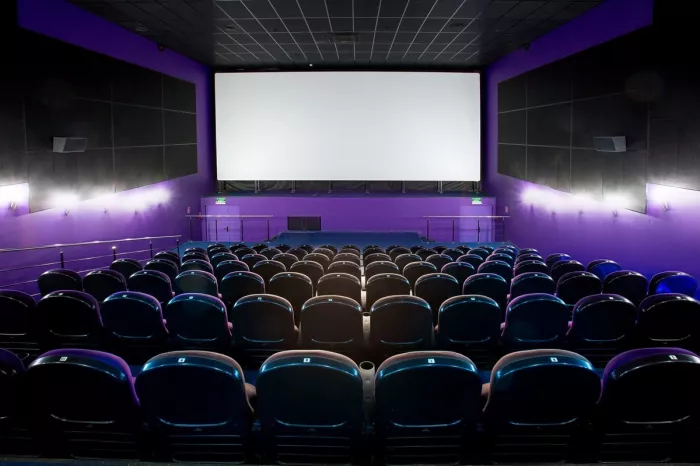 Кинотеатр "Star Cinemas"