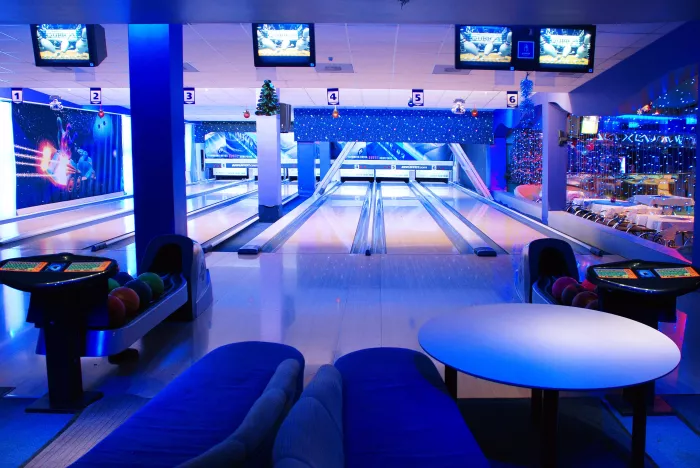 Боулинг-клуб "Yalla! Bowling Club" в  City Centre Mirdif