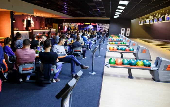 Боулинг-клуб "Yalla Bowling" на  Sheikh Mohammad Bin Zayed Road